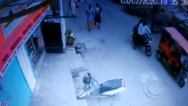 திருந்த மாட்டாங்க... குடிபோதையில் எஸ்ஐ செய்த காரியம்... வீடியோ பாக்கறப்பவே ஒடம்பு நடுக்கம் எடுக்குது