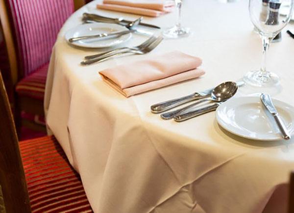 உல்லாச கப்பல்களின் உண்மையான முகம் இதுதான்... கட்டுக்கதைகளை நம்புவதை இப்பவே நிப்பாட்டுங்க...