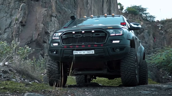 முரட்டுத்தனமான தோற்றத்தில் ஃபோர்டு எண்டேவியர்... தமிழர்களின் ரசனைக்கு இதுவே உதாரணம்...