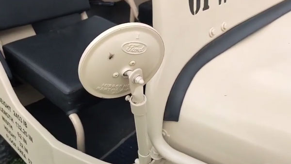 மீண்டும் உயிர் பெற்ற 1946 ஃபோர்டு ஜீப்... கண்களை கொள்ளையடிக்கும் புதிய ஸ்டைல்... வீடியோ!