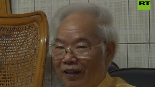 ஒத்த கேமிற்காக 64 செல்போன்களை வாங்கிய தாய்வான் தாத்தா... இது சைக்கிளா இல்ல ஸ்மார்ட்போன் ஸ்டாண்டா?