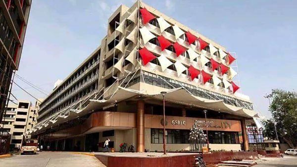 ஸ்மார்ட்-ஆக மாறிய குஜராத் பஸ்கள்... பயணிகளுக்கு அதிநவீன வசதிகள் அறிமுகம்... என்னென்ன தெரியுமா?