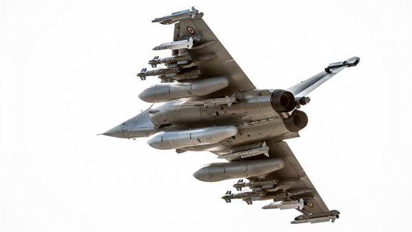 ரஃபேல் போர் விமானம் Vs சீனாவின் ஜே-20 போர் விமானம்: எது சிறந்தது?