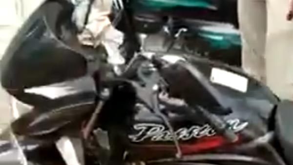 போலீசாரையே அதிர வைத்த பைக் மாடிஃபிகேஷன்... எதற்காக என்று தெரிந்தால் நீங்களும் ஷாக்காயிடுவீங்க...