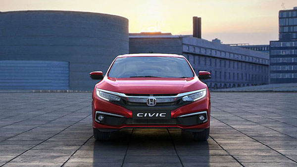 ஹோண்டா சிவிக் செடான் மாடலில் பிஎஸ்6 டீசல் என்ஜின் அறிமுகம்... விலை ரூ.20.72 லட்சம்...