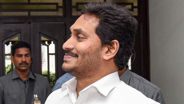 மாஸான காரியத்தை செய்த ஜெகன்... கெத்து காட்டும் ஆந்திரா... ஏக்கமாக பார்க்கும் மற்ற மாநில மக்கள்...