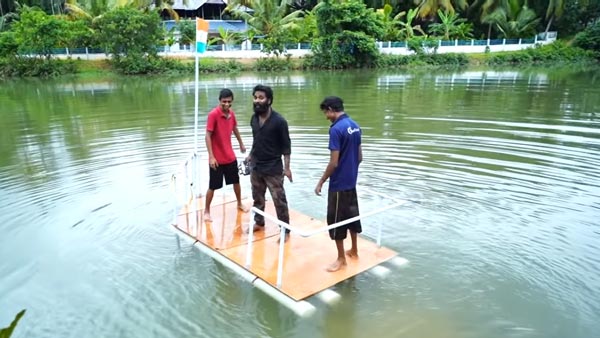 பியூசி பழுப்பால் உருவான ரிமோட் கன்ட்ரோல் படகு... ஒட்டுமொத்த இந்தியாவையும் மெர்சலாக்கிய கேரள சேட்டன்கள்!