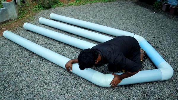 பியூசி பழுப்பால் உருவான ரிமோட் கன்ட்ரோல் படகு... ஒட்டுமொத்த இந்தியாவையும் மெர்சலாக்கிய கேரள சேட்டன்கள்!