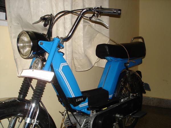 இளைஞர்களின் மனதை கொள்ளையடிக்க மின்சார அவதாரம் எடுக்கும் லூனா... இனிமேதான் செம்ம ஆட்டமே இருக்கு! இளைஞர்களின் மனதை கொள்ளையடிக்க மின்சார அவதாரம் எடுக்கும் லூனா... இனிமேதான் செம்ம ஆட்டமே இருக்கு!