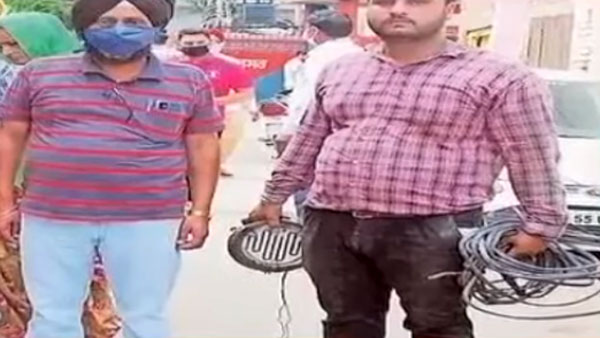 கடமையை செய்த காவலர்! பதிலுக்கு ரிவென்ஜ் எடுத்த லைன்மேன்! என்னனு தெரிஞ்சா வயிறு வலிக்க-வலிக்க சிரிப்பீங்க!