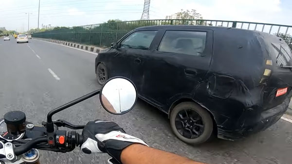 தொடர் சோதனை ஓட்டங்களில் மாருதி சுசுகியின் புதிய எக்ஸ்எல்5 ப்ரீமியம் ஹேட்ச்பேக் கார்...