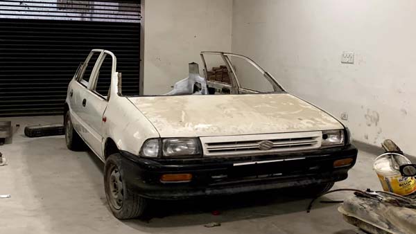 கட்டிலாக மாறிய மாருதி ஜென்... இதற்கான காரணம் தெரிஞ்சா ஓனர வாழ்த்தாம இருக்க மாட்டீங்க! வீடியோ!