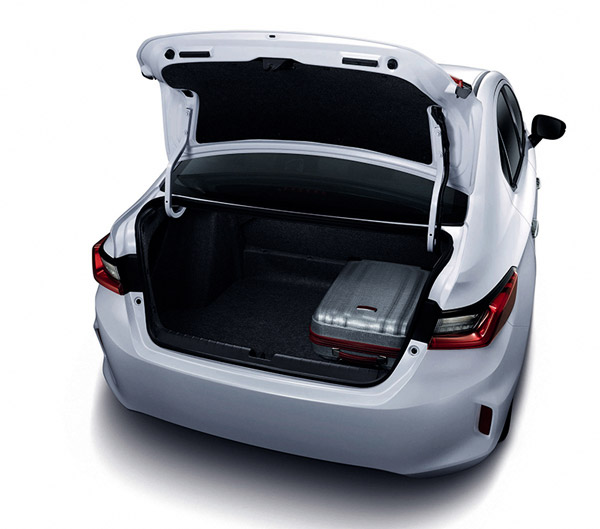 ஹூண்டாய் வெர்னாவிற்கு போட்டியாக ஹோண்டா சிட்டி ஆர்எஸ் டர்போ பெட்ரோல் அறிமுகம்..? விபரம்..!