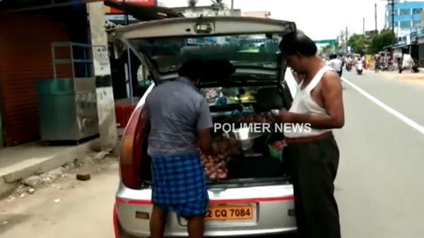 ஊரடங்கால் வேலையிழந்த தமிழக கார் டிரைவர்... வருமானத்திற்கு வழி பண்ண சூப்பர் ஐடியா... என்னனு தெரியுமா? ஊரடங்கால் வேலையிழந்த தமிழக கார் டிரைவர்... வருமானத்திற்கு வழி பண்ண சூப்பர் ஐடியா... என்னனு தெரியுமா?