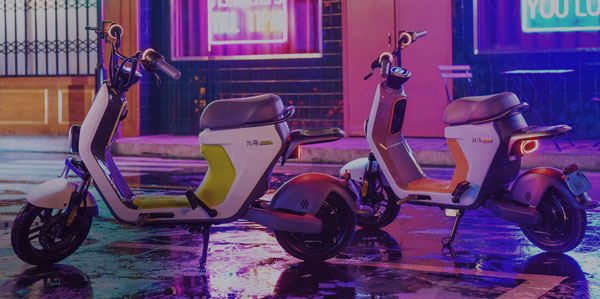 ஸ்மார்ட்போனை போல் குறைந்த விலையில் மின்சார இருசக்கர வாகனம்... சியோமி அதிரடி! ஸ்மார்ட்போனை போல் குறைந்த விலையில் மின்சார இருசக்கர வாகனம்... சியோமி அதிரடி!