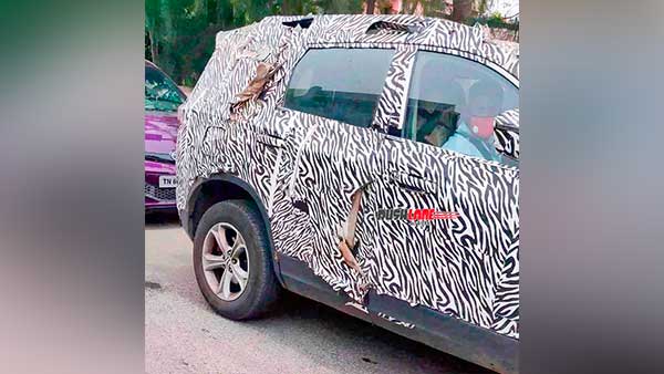 புனேக்கு அருகே மீண்டும் 2020 டாடா கிராவிட்டாஸ் எஸ்யூவி சோதனை ஓட்டம்...