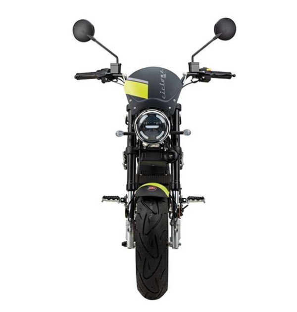 டிவிஎஸ் எக்ஸ்எல்-ஐ தோற்கடிக்கும் சிக்லோன் இ4 மின்சார மொபட்... பார்த்து முடித்த பின்பும் கண்களிலேயே நிற்கும் தோற்றம்!