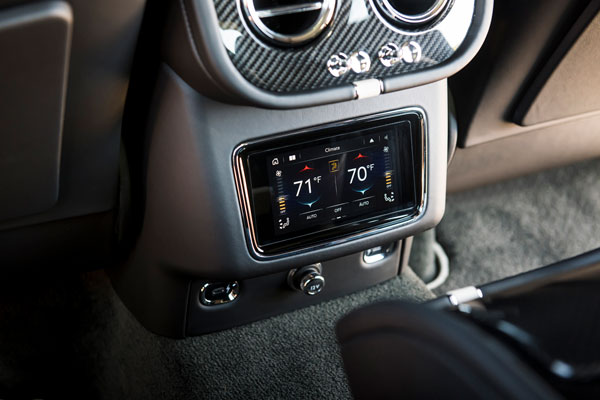 பென்ட்லீ பென்டைகாவின் ஸ்பீடு ஃபேஸ்லிஃப்ட் கார் விற்பனைக்கு தயார்... முழு விபரங்கள் வெளியீடு...