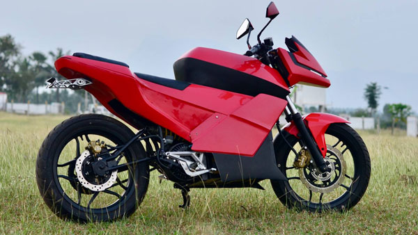 கியர் வசதி கொண்ட இந்தியாவின் முதல் எலக்ட்ரிக் பைக்... கோயம்புத்தூரில் சோதனை...