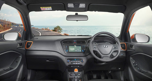 2020 ஹுண்டாய் ஐ20 ஹேட்ச்பேக் கார் ஹைதராபாத்தில் சோதனை ஓட்டம்...