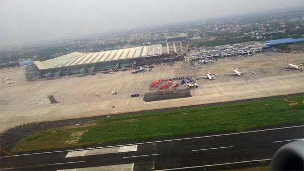 மசூதி ரூபத்தில் மறைந்துள்ள ஆபத்து... கோழிக்கோட்டை போல் கொல்கத்தா ஏர்போர்ட்டிலும் பேரழிவு நடக்கலாம்