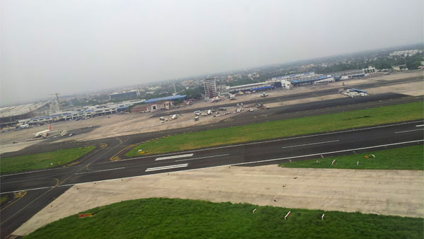 மசூதி ரூபத்தில் மறைந்துள்ள ஆபத்து... கோழிக்கோட்டை போல் கொல்கத்தா ஏர்போர்ட்டிலும் பேரழிவு நடக்கலாம்