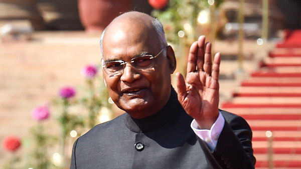 ஹோட்டலில் பாத்திரம் கழுவும் மாணவனுக்கு ஜனாதிபதி கொடுத்த சர்ப்ரைஸ்... என்னனு தெரிஞ்சா அசந்திருவீங்க