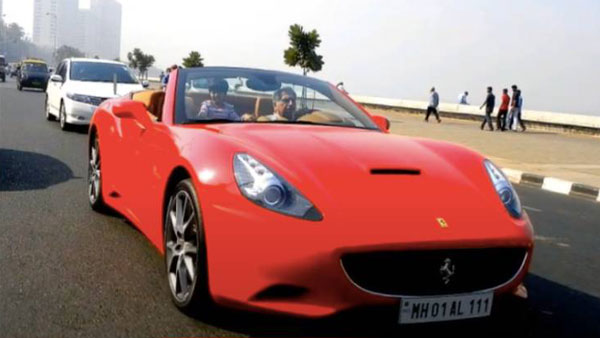 பாதுகாப்பு அதிகாரிகள் இல்லாமல் ரோட்டில் ஹாயாக பென்ஸ் கார் ஓட்டி வந்த ரத்தன் டாடா... அரிய வீடியோ...