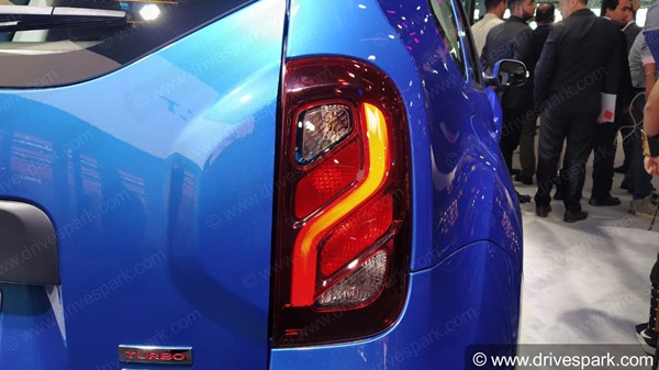 பவர்ஃபுல் டர்போ பெட்ரோல் எஞ்சினுடன் ரெனோ டஸ்ட்டர் விற்பனைக்கு அறிமுகம்!