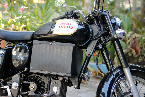 சூப்பர்... எலெக்ட்ரிக் பைக்காக மாற்றப்பட்ட ராயல் என்பீல்டு புல்லட்... எவ்வளவு செலவானது தெரியுமா?