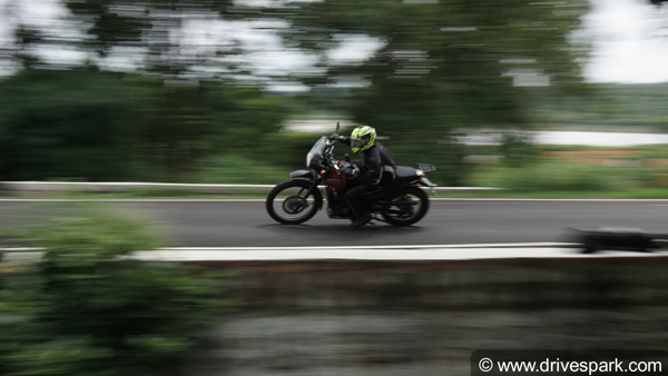 எங்கள் ரேட்டிங்கில் இந்த பைக்கிற்கு 4 நட்சத்திரங்கள்... கூடுதல் சுவாரஷ்ய தகவல்களும் காத்திருக்கு... முதல் டிரைவ் அனுபவம்!