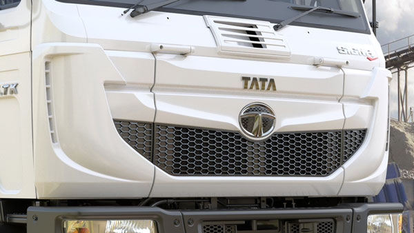 இந்தியாவின் மிகப்பெரிய டிப்பர் லாரியை அறிமுகப்படுத்தியது டாடா மோட்டார்ஸ்