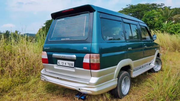 அதே தோற்றத்தில் தற்போதும் பயன்பாட்டில் இருக்கும் டொயோட்டா குவாலிஸ்... 