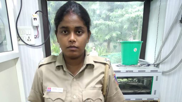 20 வயசுதான் ஆகுது... போலீஸ் யூனிஃபார்மில் இளம்பெண் செய்த காரியம்... என்னனு தெரிஞ்சா ஆடிப்போயிருவீங்க