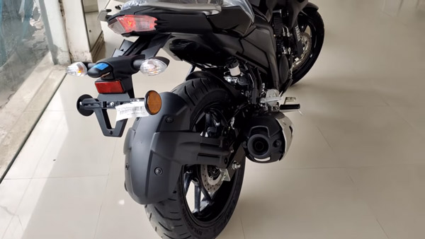 ஷோரூம்களை வந்தடைந்த யமஹாவின் பிஎஸ்6 எஃப்இசட் பைக்குகள்... விரைவில் டெலிவிரிகள் துவங்குகின்றன...