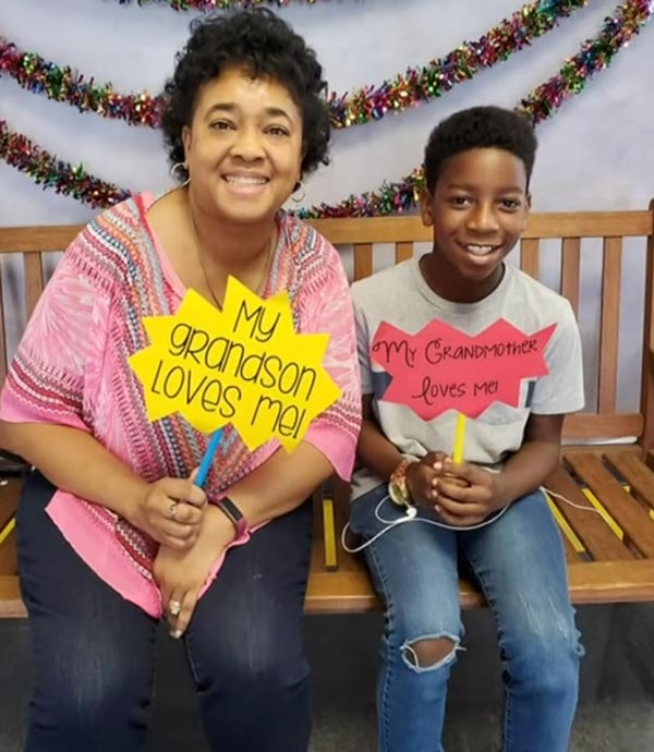 11 வயதில் மெர்சிடிஸ் பென்ஸ் கார்... ஒரே நாளில் ஹீரோவாக மாறிய சிறுவன்...!6