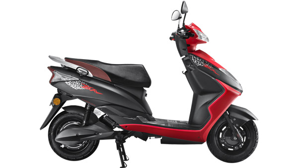 பழைய இத்துபோன ஸ்கூட்டர்களை தூக்கி போடும் நேரம் வந்தாச்சு... ஆம்பியர் அதிரடி அறிவிப்பால் மக்கள் மகிழ்ச்சி!