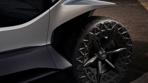 கார்களை போல் அதிக தொழில்நுட்ப வசதியுடன் தயாராகும் எதிர்கால டயர்கள்... ஆச்சரியமளிக்கும் தகவல்கள்!!! கார்களை போல் அதிக தொழில்நுட்ப வசதியுடன் தயாராகும் எதிர்கால டயர்கள்... ஆச்சரியமளிக்கும் தகவல்கள்!!!