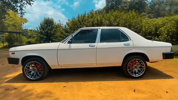 20 வருடங்களுக்கு பிறகு... இப்போதும் பயன்பாட்டில் இருக்கும் ஹிந்துஸ்தான் கான்டெஸா...