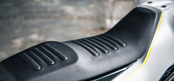 ஹஸ்க்வர்னா 401 பைக் மாடல்களின் இந்திய அறிமுக விபரம்!