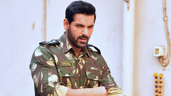 சூப்பர்... மாருதி ஜிப்ஸியை நன்கொடையாக வழங்கிய பிரபல நடிகர் ஜான் ஆபிரகாம்... எதற்காக தெரியுமா?