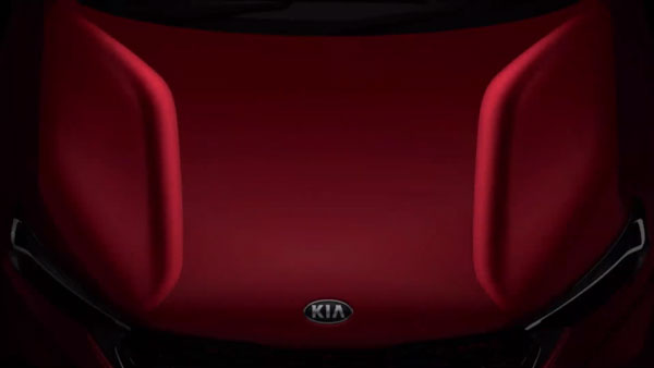 நம்ப முடியாத மிக குறைவான விலையில் விற்பனைக்கு வந்தது கியா சொனெட்... வெலவெலத்து போன போட்டியாளர்கள்...