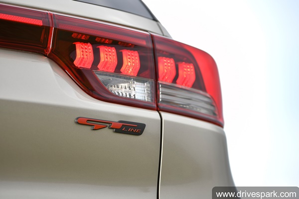 டாடா நெக்ஸானை கதற விட தயாராகும் கியா சொனெட்... ஃபர்ஸ்ட் டிரைவ் விமர்சனம்...