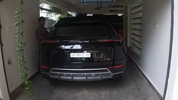 பல கோடி ரூபாய் மதிப்புள்ள லம்போர்கினி காரின் மைலேஜ் இதுதான்... எவ்வளவுனு தெரிஞ்சா ஆடிப்போயிருவீங்க பல கோடி ரூபாய் மதிப்புள்ள லம்போர்கினி காரின் மைலேஜ் இதுதான்... எவ்வளவுனு தெரிஞ்சா ஆடிப்போயிருவீங்க