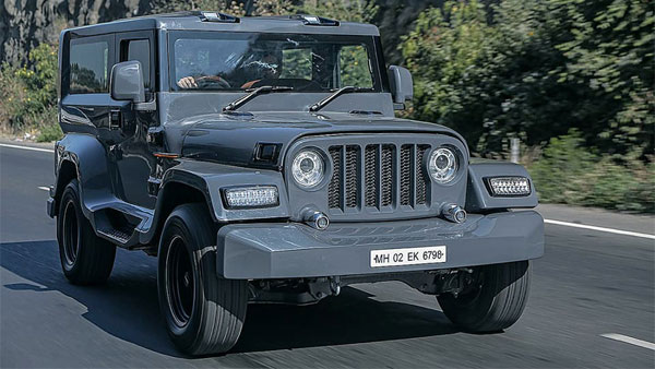 இந்த கருப்பனை கண்டு மயங்காதவர்களே இருக்க முடியாது... அட்டகாசமான உருவத்தை பெற்ற மஹிந்திரா தார்...