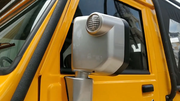 எப்பேர்பட்ட மோசமான சாலையிலும் அசால்டாக செல்லும்... மஹிந்திரா காரை அசூரனாக மாற்றிய மாடிஃபிகேஷன்...