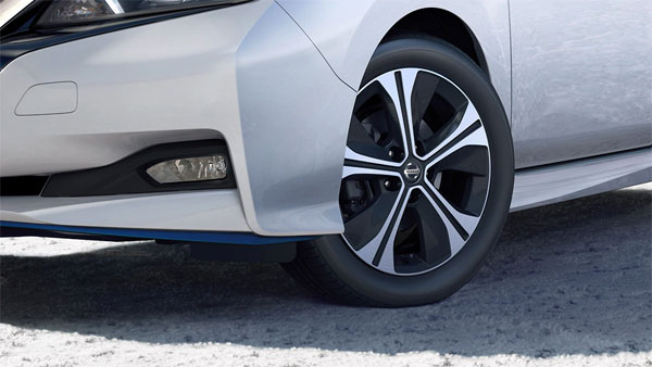 10 ஆண்டுகளில் 5 லட்ச கார்கள் தயாரிப்பு... நிஸான் லீஃப் இவி-க்கு தொடர்ந்து கிடைக்கும் வரவேற்பு...