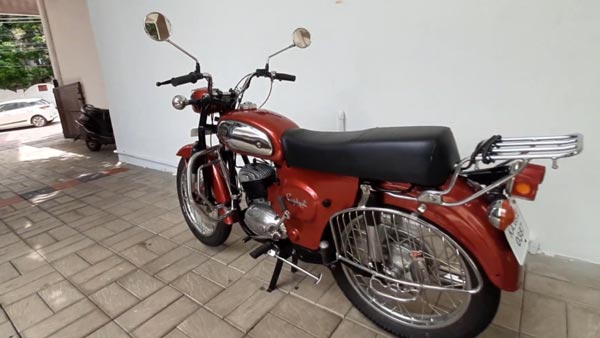 மீண்டும் புதியதாக எஸ்கார்ட்ஸ் ராஜ்தூத் 175... வாயடைத்து போன இளம் நெட்டிசன்கள்...