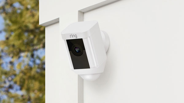 கார்களுக்கான புதிய கேமிரா அறிமுகம்... இதோட ஸ்பெஷல் என்னனு தெரிஞ்சா உடனே ஒன்னு வாங்கிடுவீங்க!