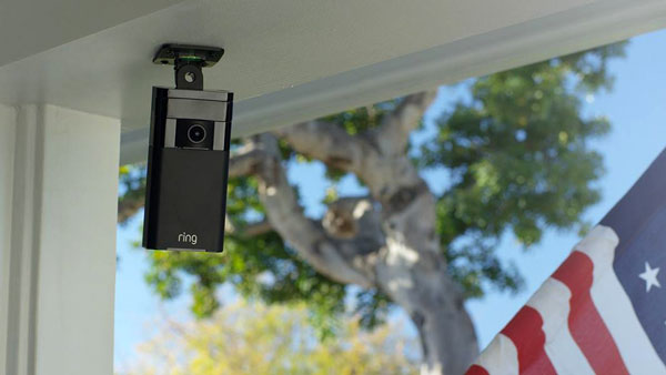 கார்களுக்கான புதிய கேமிரா அறிமுகம்... இதோட ஸ்பெஷல் என்னனு தெரிஞ்சா உடனே ஒன்னு வாங்கிடுவீங்க!